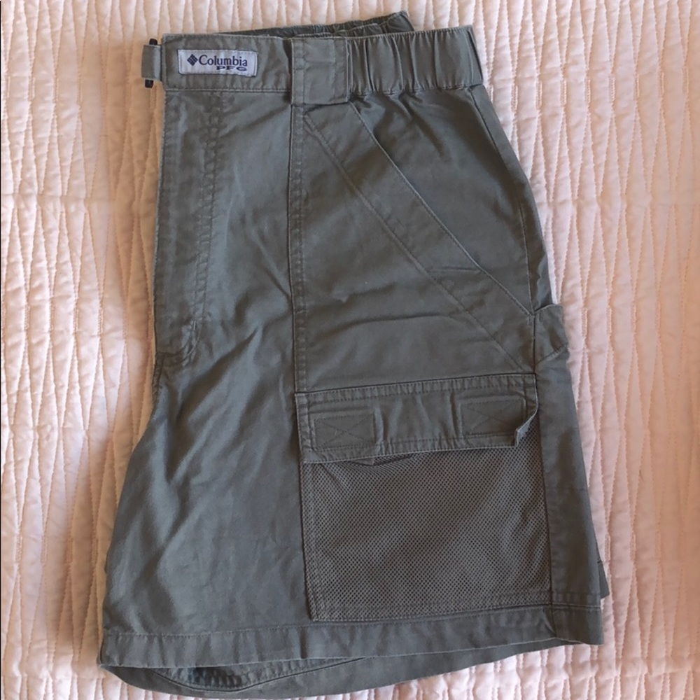 PFG half moon shorts